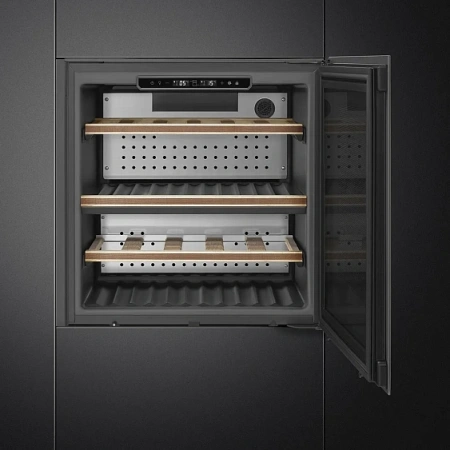 Винный шкаф SMEG CVI129B3E