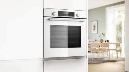 Духовой шкаф BOSCH HBG536EW3