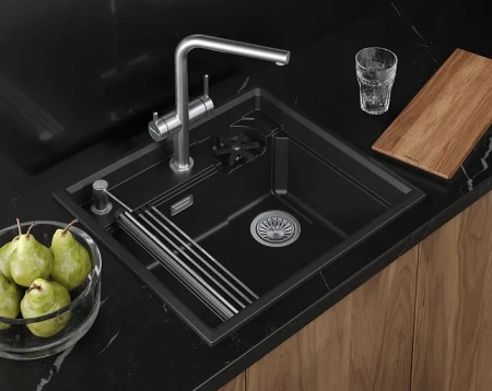 Кухонная мойка GRANULA 5807R шварц