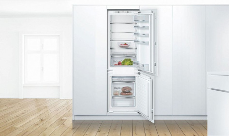 Холодильник BOSCH KIS86AF20R