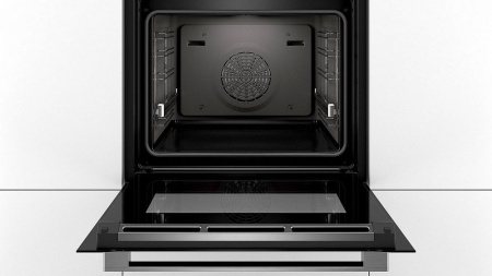 Духовой шкаф Bosch HBG 655NB1 черный