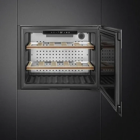 Винный шкаф SMEG CVI320XE
