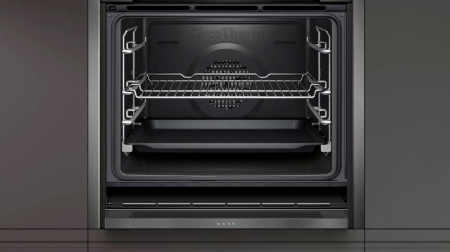 Духовой шкаф NEFF B58VT68G0