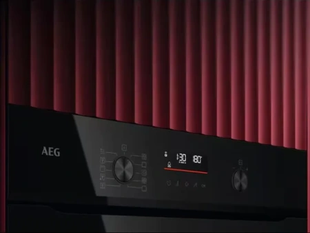 Духовой шкаф AEG NBA5P531AB