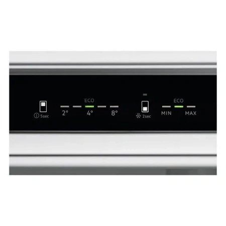 Холодильник ELECTROLUX E6MNCE19S