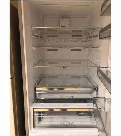 Холодильник VESTFROST VF492GLM