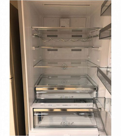 Холодильник VESTFROST VF492GLM