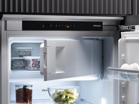 Холодильник MIELE K 7128 D