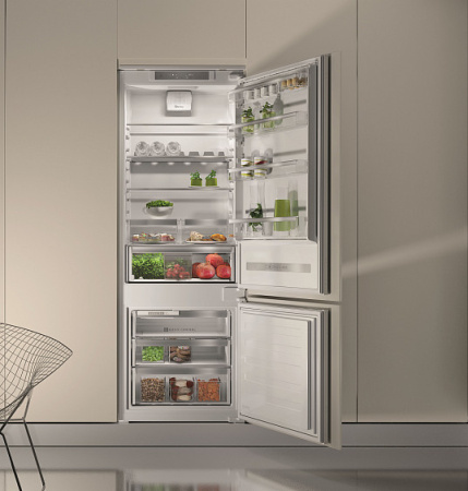 Встраиваемый холодильник WHIRLPOOL SP40 801 EU