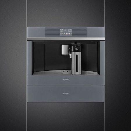 Встраиваемая кофемашина SMEG CMS4104S