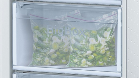 Холодильник Bosch KGN39VC14R графит