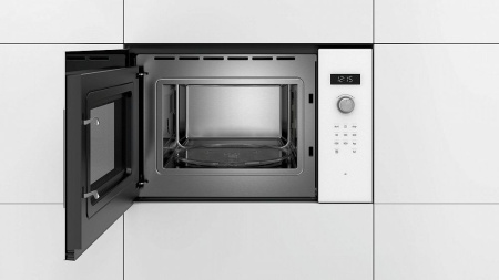 Микроволновая печь Bosch BFL 554MW0