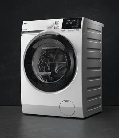 Стиральная машина AEG LFR71844SBE