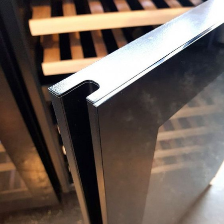 Винный шкаф TEMPTECH GRN46DB