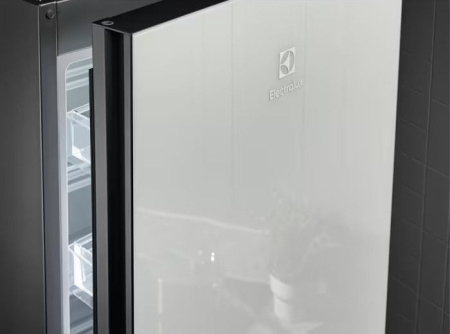 Холодильник ELECTROLUX LNT7ME34G1
