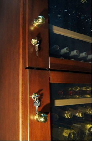 Винный шкаф IP INDUSTRIE CEX 601 AF