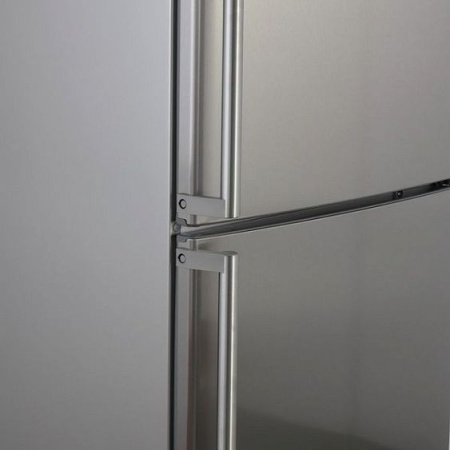 Холодильник SIEMENS kg 39eai20 r