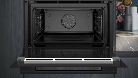 Духовой шкаф SIEMENS CB 734G1B1