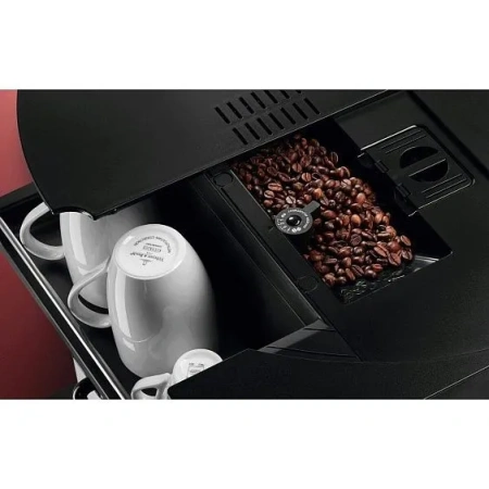 Кофемашина AEG NKC9N8B