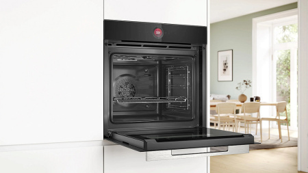 Духовой шкаф BOSCH HBG7241B2