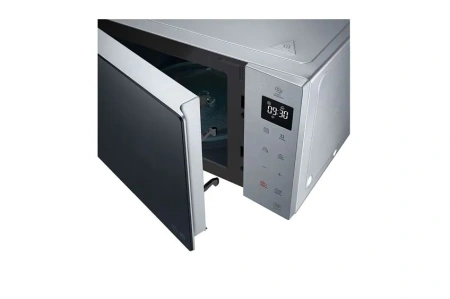 Микроволновая печь LG MS2535GISL серебристый/черный