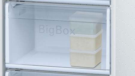 Холодильник BOSCH KGN 39NK13