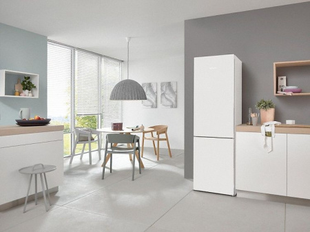 Холодильник MIELE KFN 28132