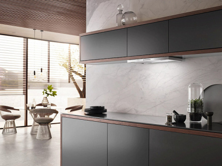 Вытяжка MIELE DAS 2620