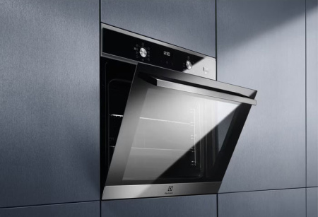 Духовой шкаф ELECTROLUX EOD5C70X