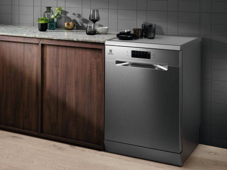 Посудомоечная машина ELECTROLUX ESA47200SX