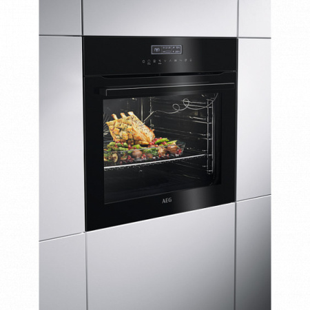 Духовой шкаф AEG BCR742350B