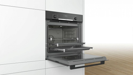Духовой шкаф BOSCH HBT457UB0