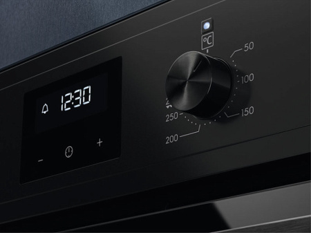 Духовой шкаф ELECTROLUX EOF3C50H