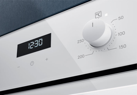 Духовой шкаф ELECTROLUX EOF5C50BV