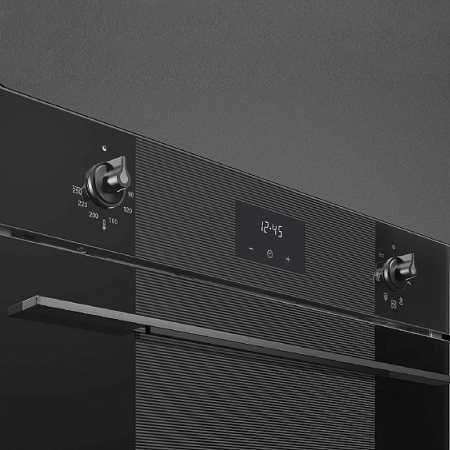 Духовой шкаф SMEG SF6100VB3