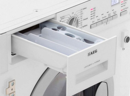 Стиральная машина AEG  l 61470 wdbi