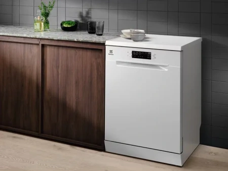 Посудомоечная машина ELECTROLUX ESA47210SW