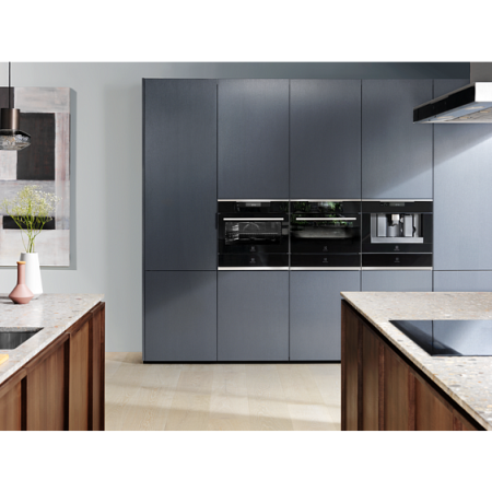 Духовой шкаф ELECTROLUX OKE8C31X