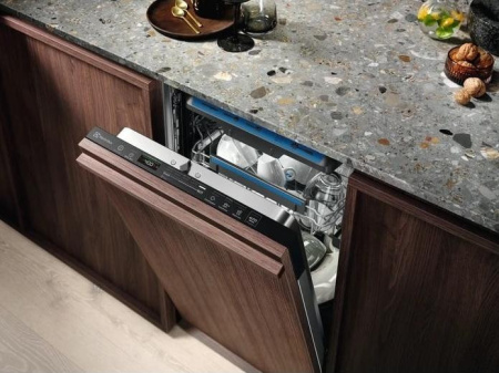 Посудомоечная машина ELECTROLUX KEMB3301L
