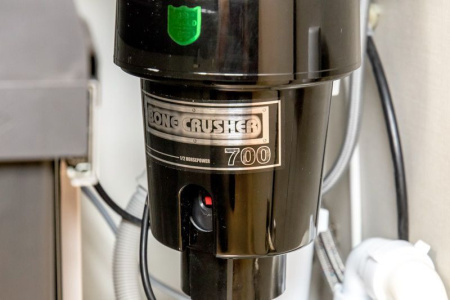 Измельчитель пищевых отходов BONE CRUSHER BC700