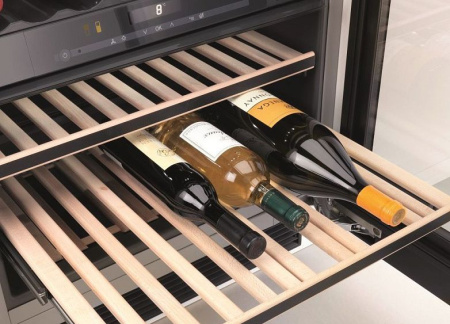Винный шкаф MIELE KWT6322UG
