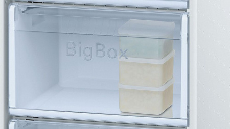 Холодильник BOSCH KGN 39NK13