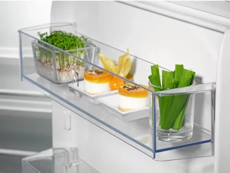 Холодильник ELECTROLUX E8MNCD18S