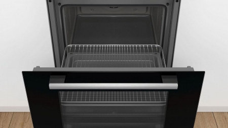 Духовой шкаф Bosch HBH 557 CS 0 R