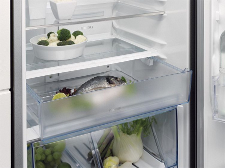 Холодильник ELECTROLUX ENN 93153 AW