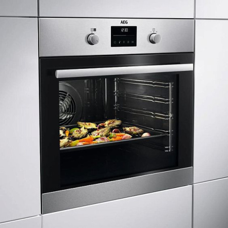 Духовой шкаф AEG BPS351161M