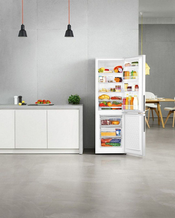 Холодильник Panasonic NR-BN30PGW-E белый