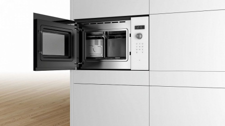 Микроволновая печь Bosch BFL 554MW0