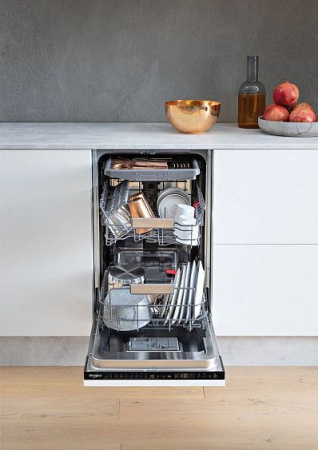 Встраиваемая посудомоечная машина WHIRLPOOL WSIP 4O33 PFE