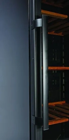 Винный шкаф VESTFROST SOLUTIONS VKG 511 серебро (1 зона)